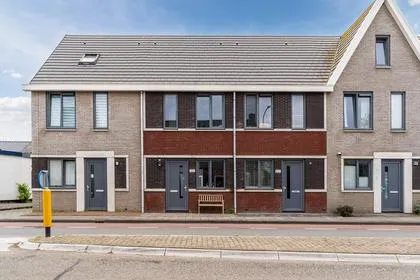 Tussenwoning te koop: Herenweg 172C, Egmond aan den Hoef Egmond Aan Den Hoef