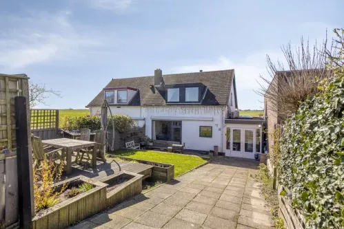 Tussenwoning te koop: Herenweg 25, Rijnsaterwoude Rijnsaterwoude