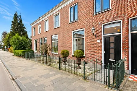 Tussenwoning te koop: Herenweg 70, Kloosterland-Endepoel Warmond