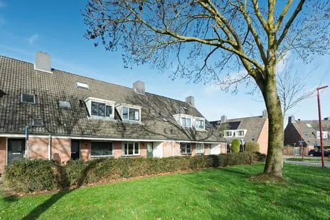 Tussenwoning te koop: Herfstgaarde 3, Nieuwegein