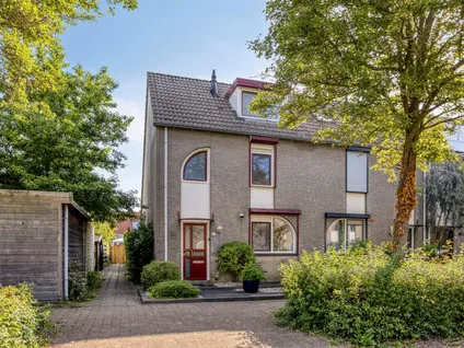 Hoekwoning te koop: Herman De Manstraat 28, Laag Dalem II Gorinchem