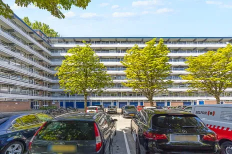 Apartment for sale: Herman Gorterhof 133, Voorhof-Hoogbouw Delft