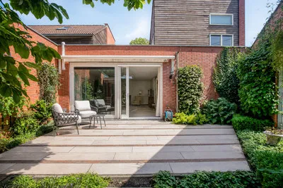 Tussenwoning te koop: Herman Kruyderstraat 67, Tussen de Vaarten Z.- Noordoost Almere