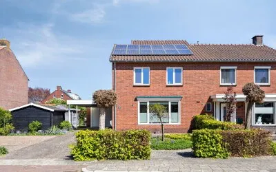 Twee-onder-één-kap te koop: Herman Kampmanstraat 28, De Noord Es Hellendoorn
