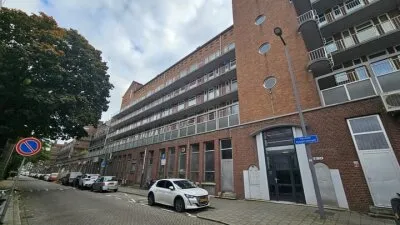 Appartement te koop: Herman Robbersstraat 102F, Rubroek Rotterdam