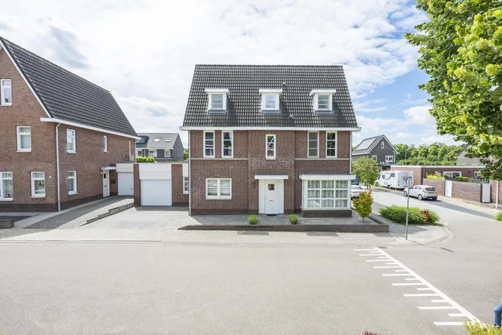 Hoekwoning te koop: Hermanstraat 12, Nieuw Lotbroek-Zuid Hoensbroek