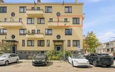 Studio for sale: Hermanus Coenradistraat 2-2, Dobbebuurt Amsterdam