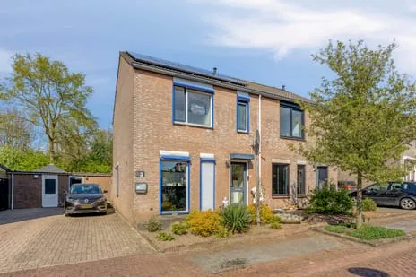 Hoekwoning te koop: Hermelijnsingel 5, Bergen (Li)