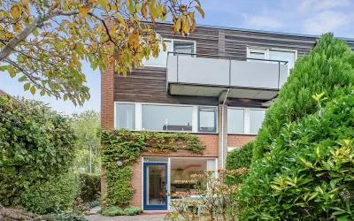 Hoekwoning te huur: Hermine Moquettestraat 20, Prinsenland Rotterdam