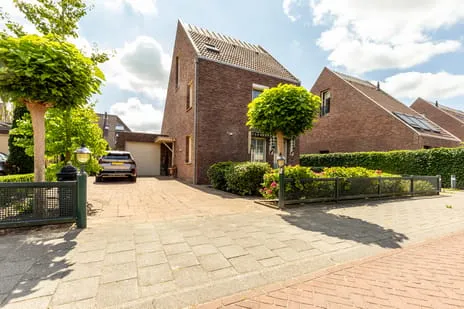 Vrijstaande woning te koop: Hermitage 11, Hoofddorp Floriande Oost Hoofddorp