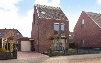 Vrijstaande woning te koop: Hermitage 11, Hoofddorp Floriande Oost Hoofddorp