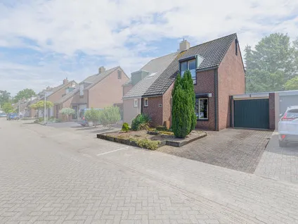 Hoekwoning te koop: Hertenkamp 22, Op de Heide Tegelen