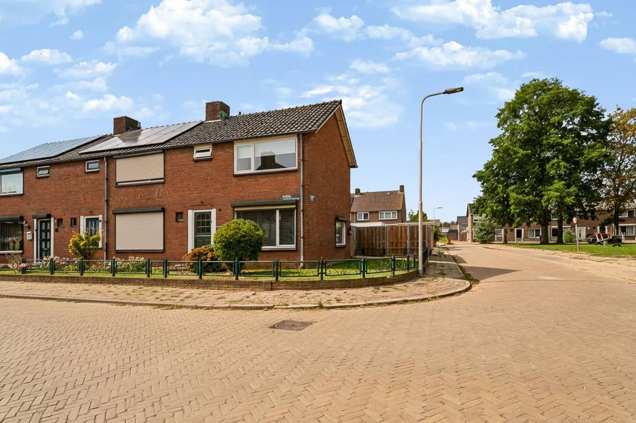 Hoekwoning te koop: Hertog Arnoudstraat 16, Lobith