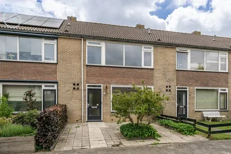 Tussenwoning te koop: Hertog Jan van Beierenlaan 38, Nieuwe-Tonge woonkern Nieuwe-Tonge