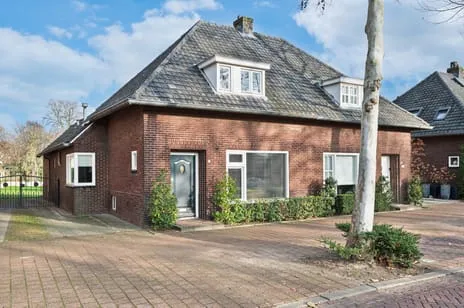 Twee-onder-één-kap te koop: Hertog Hendrikstraat 13, Sint-Oedenrode Centrum Noord Sint-Oedenrode