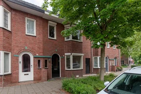 Tussenwoning te koop: Hertogstraat 5, Fatima West Tilburg