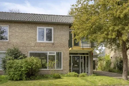 Twee-onder-één-kap te koop: Hertshooistraat 24, Vredeveld Zuid Assen