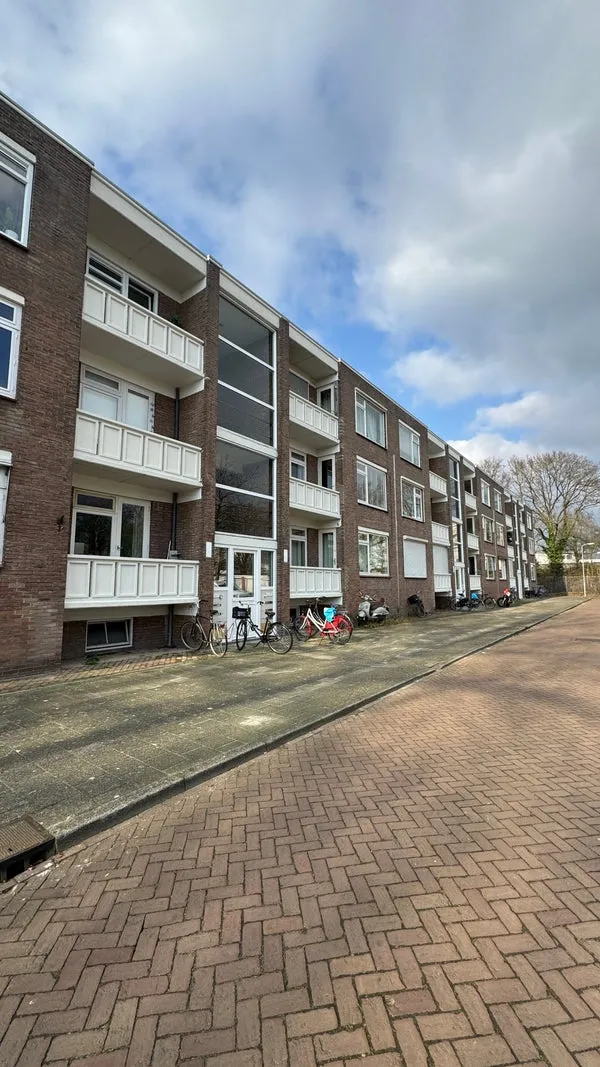 Woning te huur: Hertzogstraat, Sportpark Breda