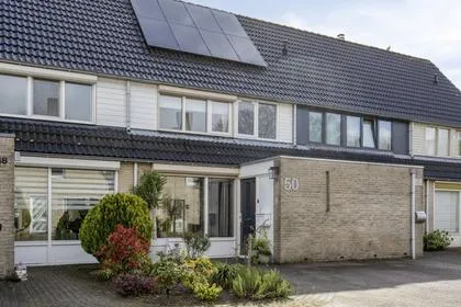 Tussenwoning te koop: Herwijnenstraat 50, Heerevelden West Tilburg