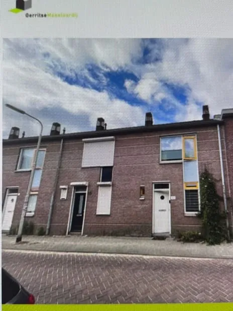 Tussenwoning te koop: Hesperenstraat 57, Uitvindersbuurt Tilburg
