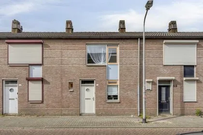 Tussenwoning te koop: Hesperenstraat 61, Uitvindersbuurt Tilburg