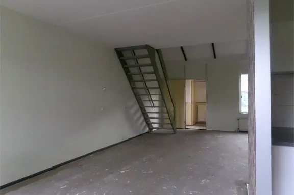 Huurwoning: Hesselterbrink 170 in Emmen - €980 per maand - 97m²