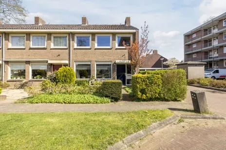 Hoekwoning te koop: Hesselterweg 44, Heinsiusbuurt Meppel