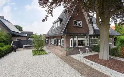 Semi-detached for sale: Hessenweg 331, Kern Achterveld Achterveld