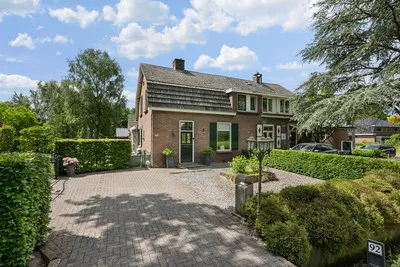 Semi-detached for sale: Hessenweg 92, Stoutenburg Stoutenburg