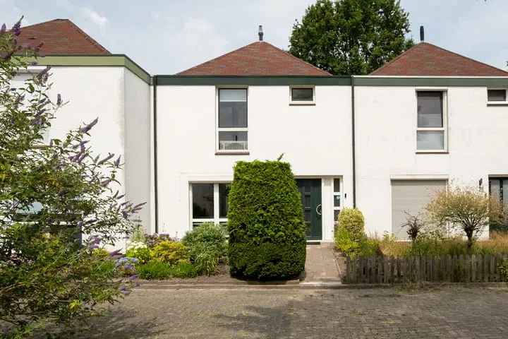 Tussenwoning te koop: het Bentman 28, Losser-West Losser