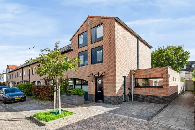 Hoekwoning te koop: Het Kasteel 27, Apeldoorn
