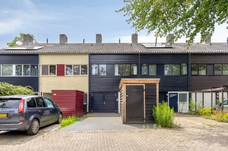 Tussenwoning te koop: Het Laar 263, Borgele Deventer