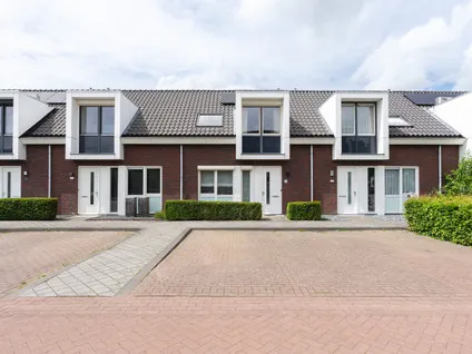 Tussenwoning te koop: Het Reut 204, Berghem-Noord Berghem