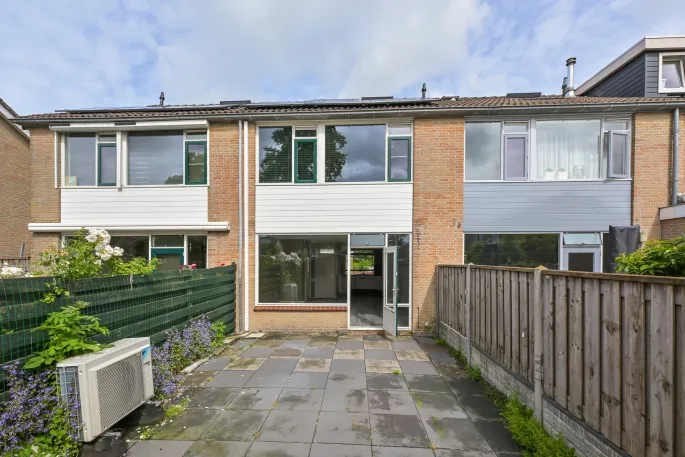 Terraced house for sale: Het Slot 11, Centrum Assendelft