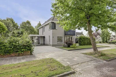 Detached house for sale: Het Vaandel 2, Bloemenbuurt Swifterbant
