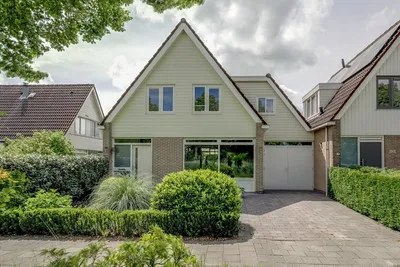 Hoekwoning te koop: Het Veer 161, Het Veer en omgeving Avenhorn