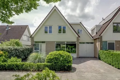 Hoekwoning te koop: Het Veer 161, Het Veer en omgeving Avenhorn