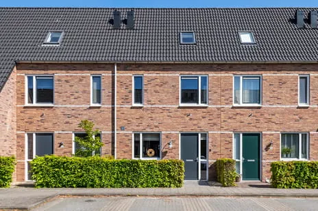Tussenwoning te koop: Het Woud 23, Ingen Ingen