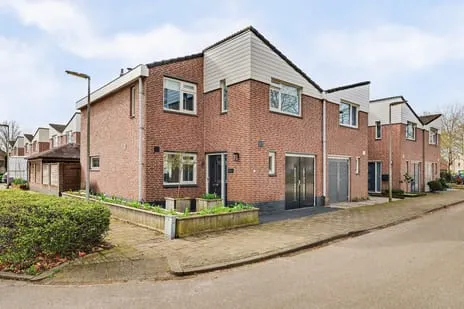 Hoekwoning te koop: Het Haringvliet 1, Venne-West Drunen