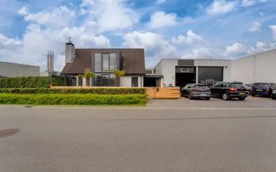 Twee-onder-één-kap te koop: Het Hazeland 12, Verspreide huizen Westervoort Westervoort