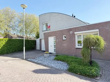 Tussenwoning te koop: Het Heem 8, Burggraaf Venray
