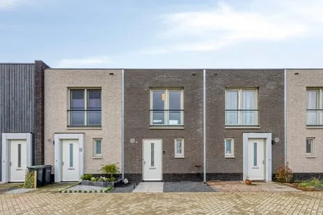 Tussenwoning te koop: Het Kruisstuk 10, De Kolk, Schonenberg en De Weem Ravenstein