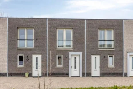 Tussenwoning te koop: Het Kruisstuk 11, De Kolk, Schonenberg en De Weem Ravenstein
