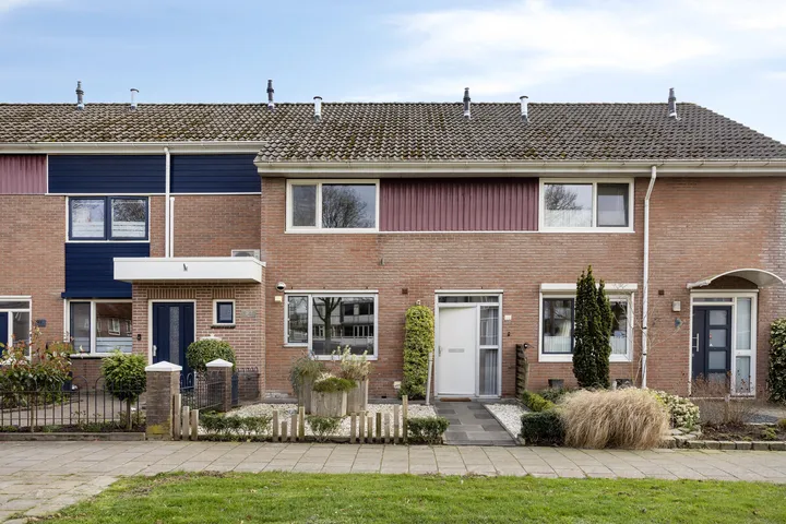Tussenwoning te koop: Het Stroink 46, Enschede