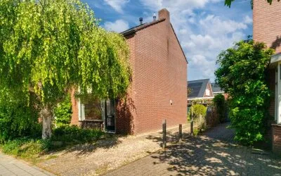 Twee-onder-één-kap te koop: Het Walbekerveld 14, Angerlo