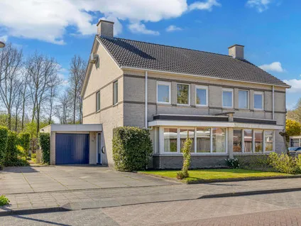 Twee-onder-één-kap te koop: Het Waterland 54, Emmeloord-Waterland Emmeloord