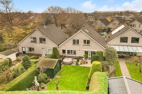Tussenwoning te koop: Het Zandstuk 56, Zuid Oost Heiloo
