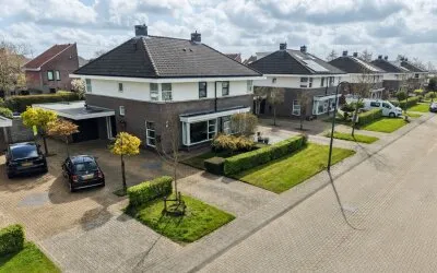 Twee-onder-één-kap te koop: Het Zool 20, Zuiderburen Leeuwarden