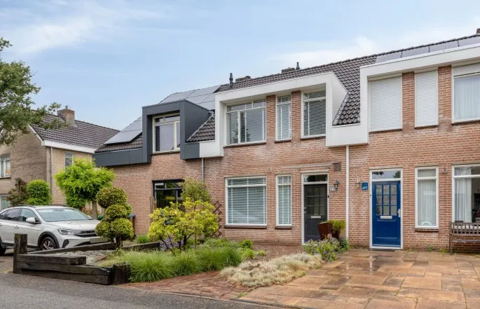Tussenwoning te koop: Heufkens 312, Hoeven Uden