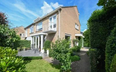 Twee-onder-één-kap te koop: Heulweg 28, Vinkeveen Dorp Vinkeveen